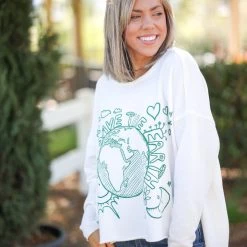 Boutique Simplified Save The Earth Pullover New Arrivals