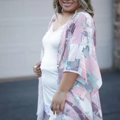 Boutique Simplified Sitting, Waiting, Wishing Kimono