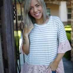 Boutique Simplified Floral Flutters Bell Sleeve New Arrivals