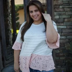 Boutique Simplified Floral Flutters Bell Sleeve New Arrivals