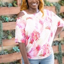 Boutique Simplified Playa Fantasía Short Sleeve