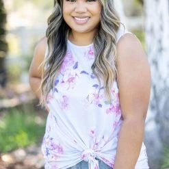 Boutique Simplified Spreading Joy Sleeveless Top New Arrivals