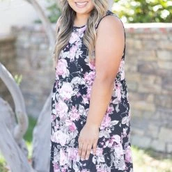 Boutique Simplified Vintage Rose Ruffle Dress