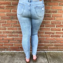 Iris & Rainbow Boutique #A112 Stop And Stare Judy Blue High Waisted Jeans