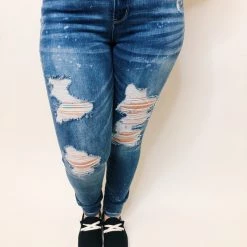 Iris & Rainbow Boutique #K398 Nobody To Blame Bleached Judy Blue Mid-Rise Skinny Jeans