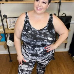 Iris & Rainbow Boutique #E02 Swirling Dreams Tie Dye Leggings (BLACK)