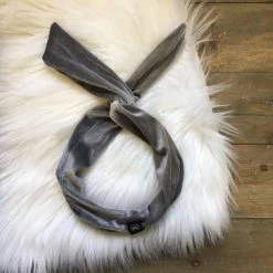 Iris & Rainbow Boutique #111 Velvet Wire Headband