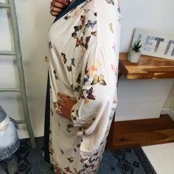 Iris & Rainbow Boutique #L564 Aesthetic Dream Butterfly Kimono 8 Iris & Rainbow Boutique #L564 Aesthetic Dream Butterfly Kimono