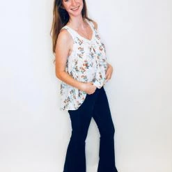 Iris & Rainbow Boutique #K559 A Flare For The Dramatic Pull-On Judy Blue Jeans