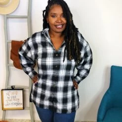 Iris & Rainbow Boutique #K864 Time For Plaid Button Down Top (WHITE/BLACK) New Arrivals