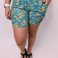 Iris & Rainbow Boutique #K316 Bahama Breeze Harem Shorts 9 Iris & Rainbow Boutique #K316 Bahama Breeze Harem Shorts
