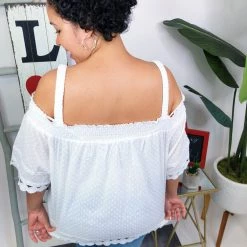 Iris & Rainbow Boutique #M719 Remember Me Top