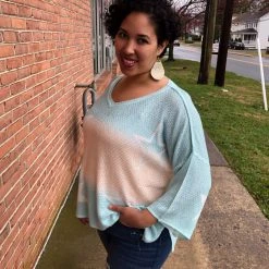 Iris & Rainbow Boutique New Arrivals #J307 Starfish Waters Summer Sweater (AQUA)