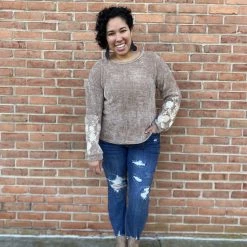 Iris & Rainbow Boutique #H725 Free To Be Distressed High Rise Judy Blue Jeans New Arrivals