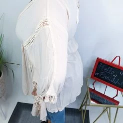 Iris & Rainbow Boutique #M739 Natural To The Core Kimono