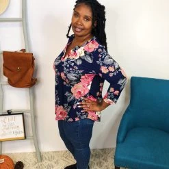 Iris & Rainbow Boutique #K887 Gabby's Favorite 3/4 Sleeve Top (NAVY) New Arrivals