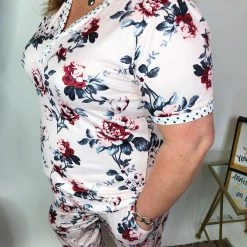 Iris & Rainbow Boutique New Arrivals #M581 Light Flowers Pajamas