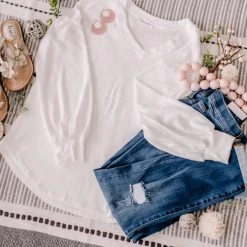 Iris & Rainbow Boutique #L881 Secrets From A Girl Judy Blue Jeggings