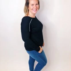 Iris & Rainbow Boutique New Arrivals #K579 Fall Back Lattice Top (BLACK)