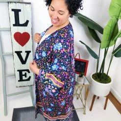 Iris & Rainbow Boutique #M652 Luna Wildflower Kimono