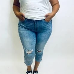 Iris & Rainbow Boutique #K441 Loving Your Cuffed Judy Blue Skinny Capri