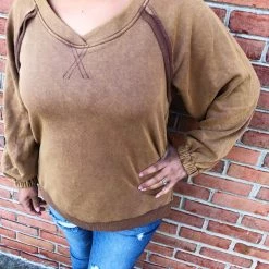 Iris & Rainbow Boutique New Arrivals #L334 Fall On Me POL Pullover (Chocolate)