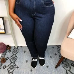 Iris & Rainbow Boutique #K814 Squad Goals Judy Blue Mom Jeans