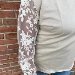 Iris & Rainbow Boutique #H281 Into The Orchard Blouse New Arrivals