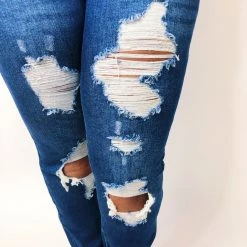 Iris & Rainbow Boutique New Arrivals #K598 Meet Me In The City Boyfriend Judy Blue Jeans