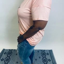 Iris & Rainbow Boutique New Arrivals #K500 The Legendary World Tour - Graphic Tee 7 Iris & Rainbow Boutique New Arrivals #K500 The Legendary World Tour - Graphic Tee