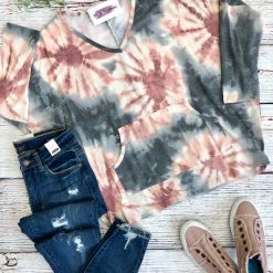 Iris & Rainbow Boutique New Arrivals #H642 Dandelion Burst Tie Dye Sweatshirt