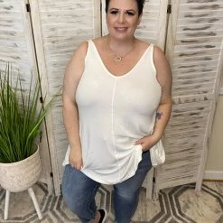 Iris & Rainbow Boutique #K58 Checkmate Sleeveless Top (White)