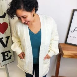 Iris & Rainbow Boutique #L644 Pretty World Cardigan (Ivory)