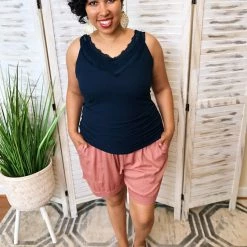 Iris & Rainbow Boutique #J958 Mauve You So Much Linen Shorts