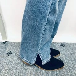Iris & Rainbow Boutique #M163 Hips Don't Lie Slim Bootcut Judy Blue Jeans