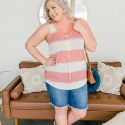 Iris & Rainbow Boutique #J810 Come On Pretty Mama Bermuda Judy Blue Shorts New Arrivals