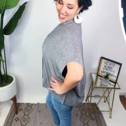 Iris & Rainbow Boutique #M594 Loose In Grey Top