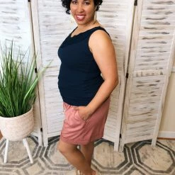 Iris & Rainbow Boutique #J958 Mauve You So Much Linen Shorts