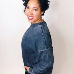 Iris & Rainbow Boutique New Arrivals #k606 Feeling Good, Like I Should Pullover (Black)