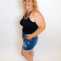 Iris & Rainbow Boutique #K232 The Maze Criss Cross Tank (Black)