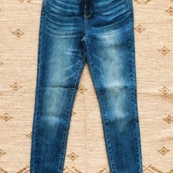 Iris & Rainbow Boutique New Arrivals #K524 Eyes On Me Tummy Control Judy Blue Jeans 28 Iris & Rainbow Boutique New Arrivals #K524 Eyes On Me Tummy Control Judy Blue Jeans