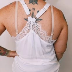 Iris & Rainbow Boutique #K305 Lace Me Down Top (OFF WHITE)