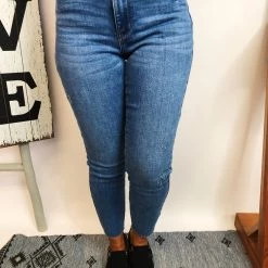 Boutique Simplified New Arrivals #M241 Sunflower Dreams Relaxed Fit Judy Blues