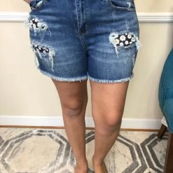 Iris & Rainbow Boutique #J3 Picking Daisies High Rise Judy Blue Shorts