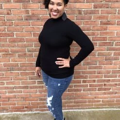 Iris & Rainbow Boutique #H101 Sammy's Turtleneck Top (Black)