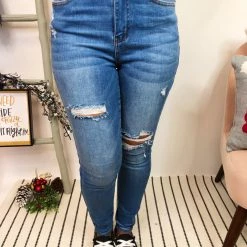 Iris & Rainbow Boutique New Arrivals #L263 Light Up The Night Judy Blue Skinny Jeans