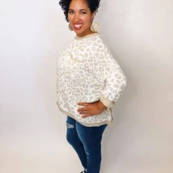 Iris & Rainbow Boutique New Arrivals #K338 A Dash Of Wild Knit Top