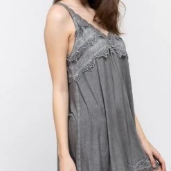 Iris & Rainbow Boutique #L62 Queen Angeline Lacey Ivory Top New Arrivals