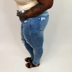 Iris & Rainbow Boutique #K748 Waiting On The World Judy Blue Skinny Jeans