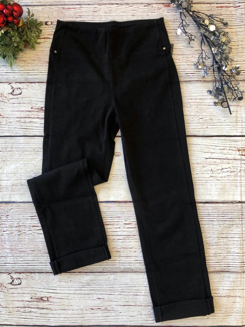 Iris & Rainbow Boutique New Arrivals #H30 Weekend Away Boyfriend Leggings 7 Iris & Rainbow Boutique New Arrivals #H30 Weekend Away Boyfriend Leggings